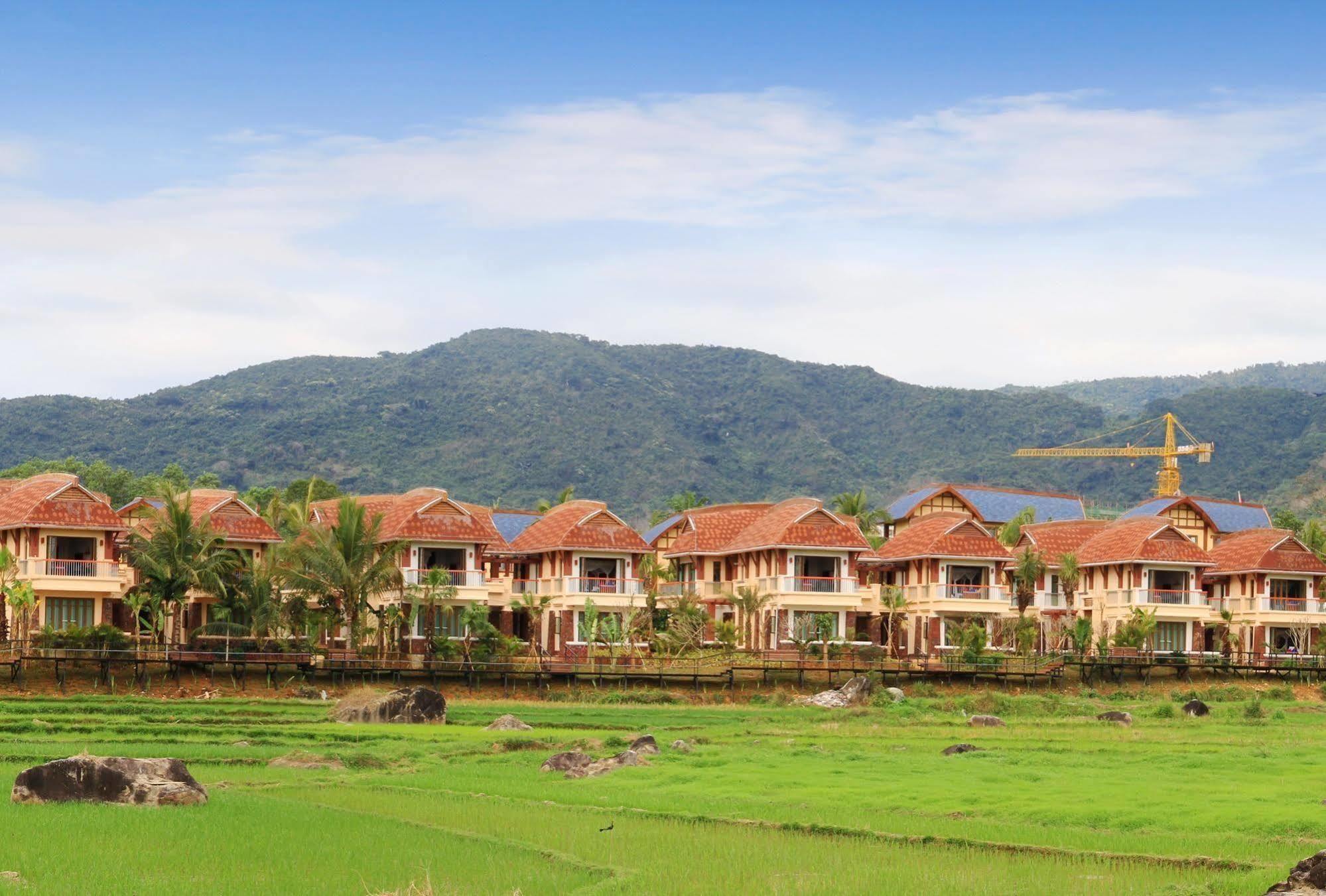 باوتينغ Hainan Bulongsai Resort Hotel المظهر الخارجي الصورة
